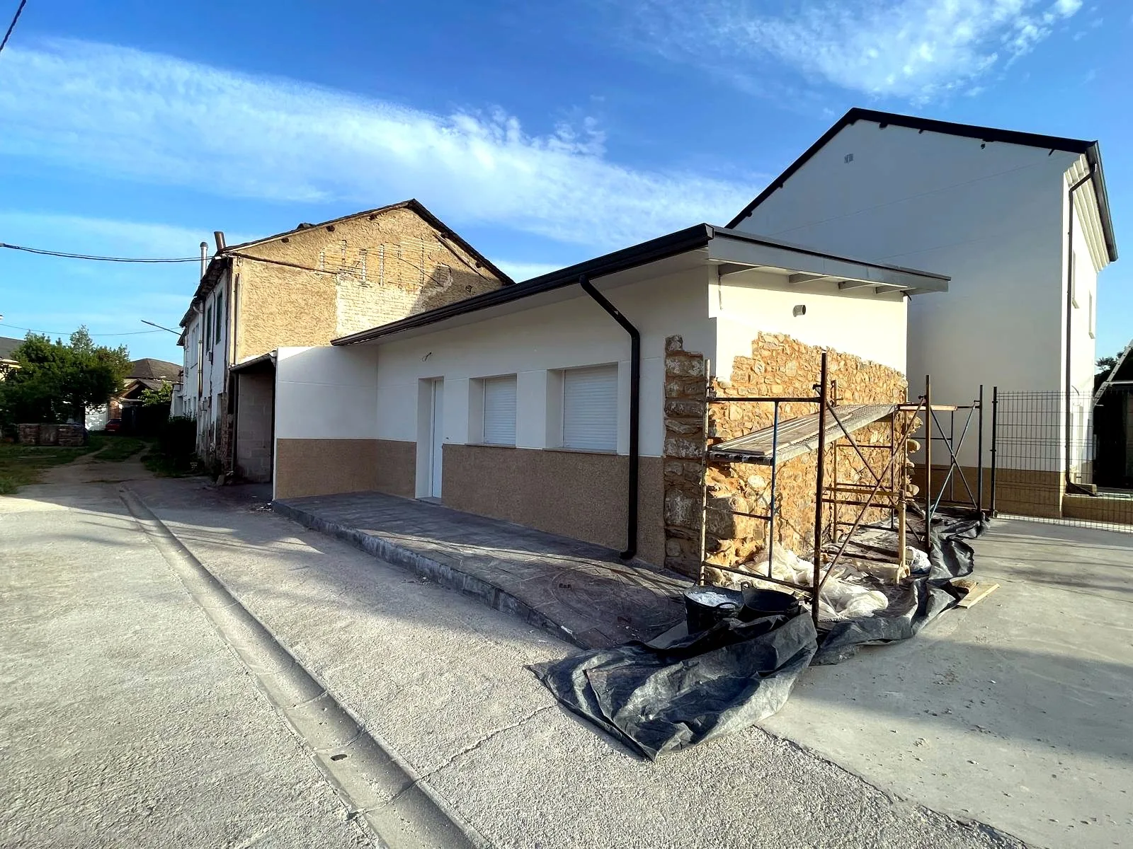 Casa pequeña · Casa Pequena Exterior 01