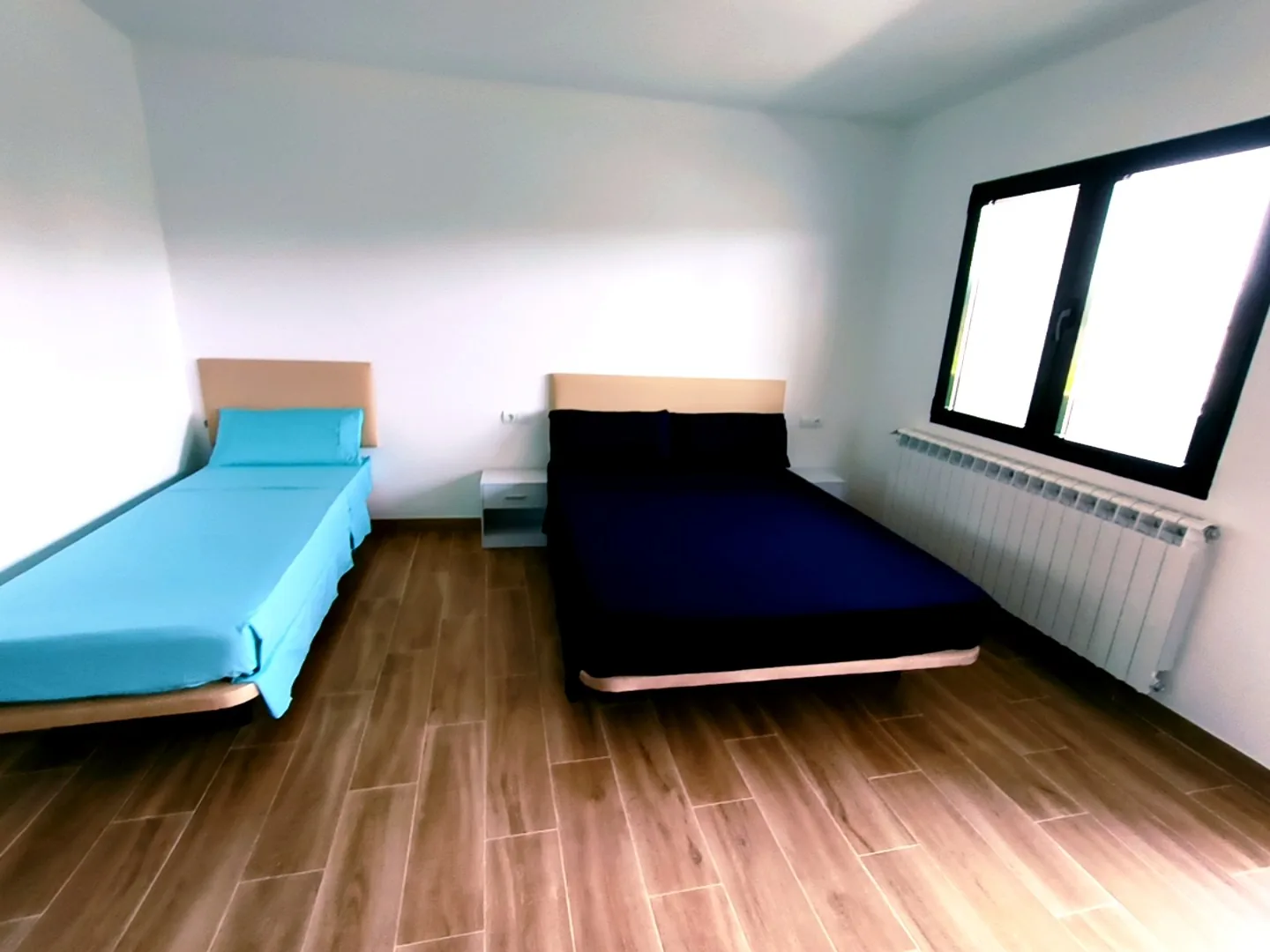 Habitación 2 · Habitación 2 Camas 01